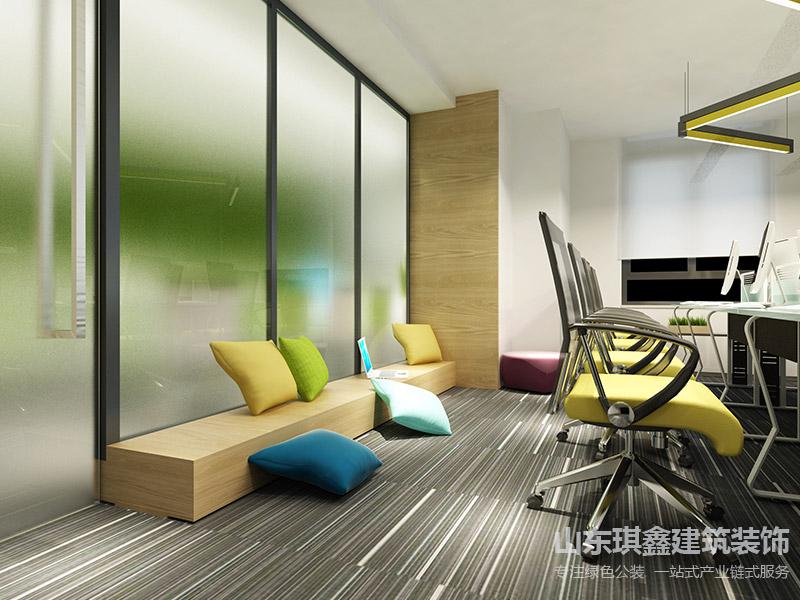 濟(jì)南辦公室裝修使用隔斷有這么多好處？你可能想不到